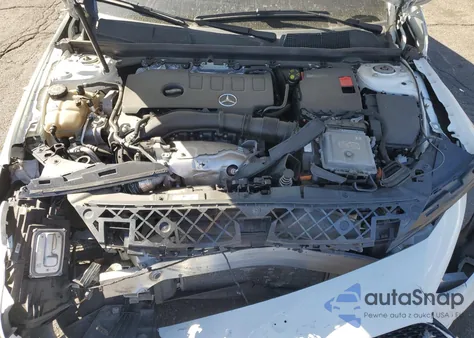 2021 Mercedes-Benz A 220 4Matic z USA, uszkodzony, nr VIN W1K3G4FB3MJ311341